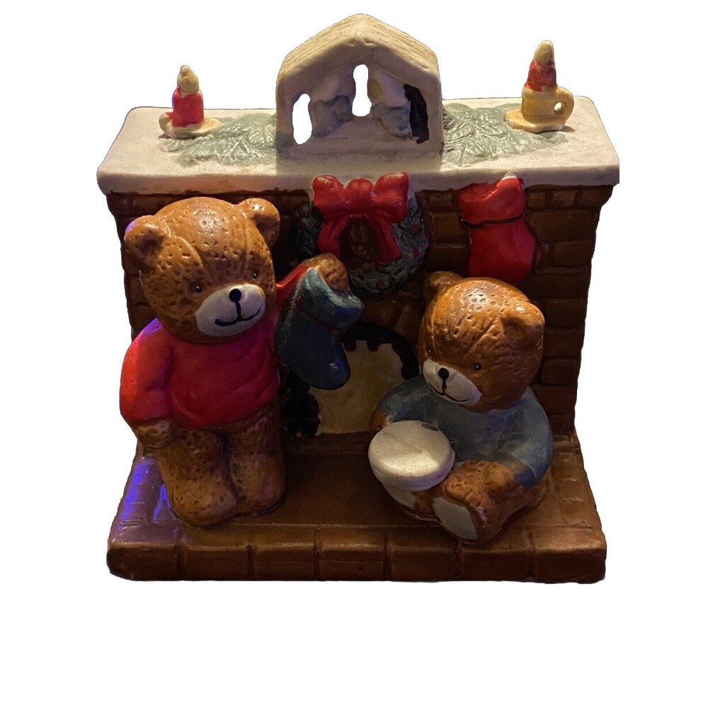 Vintage Christmas music box Bears by fireplace Here come Santa Claus song